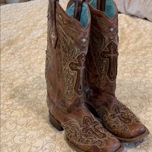 Corral Vintage square toe boots size 8